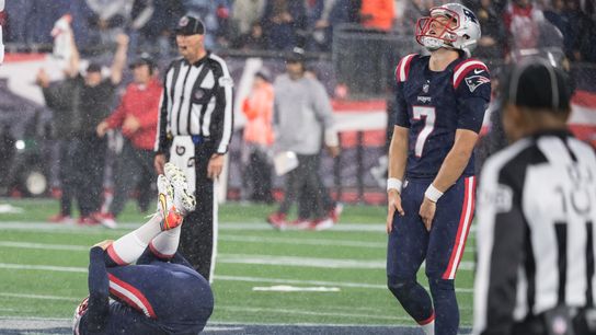 Podcast: Bedard reviews Patriots-Bucs with 98.5 The SportsHub Postgame Show 10.04.21 taken at Gillette Stadium (Podcasts)
